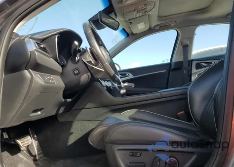 2021 Genesis G70 из США, поврежденный, VIN KMTG74LE3MU073887